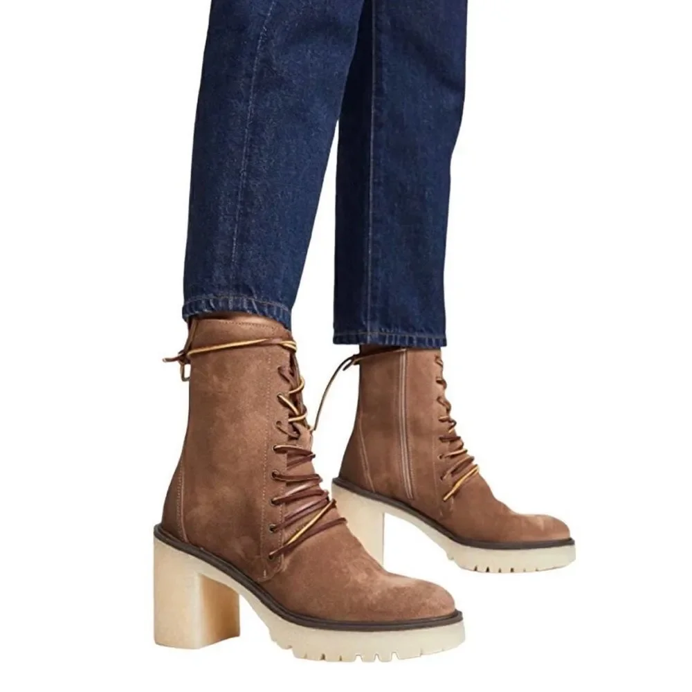 Free people Dylan Lace up boots Chunky Heel Women Size 8